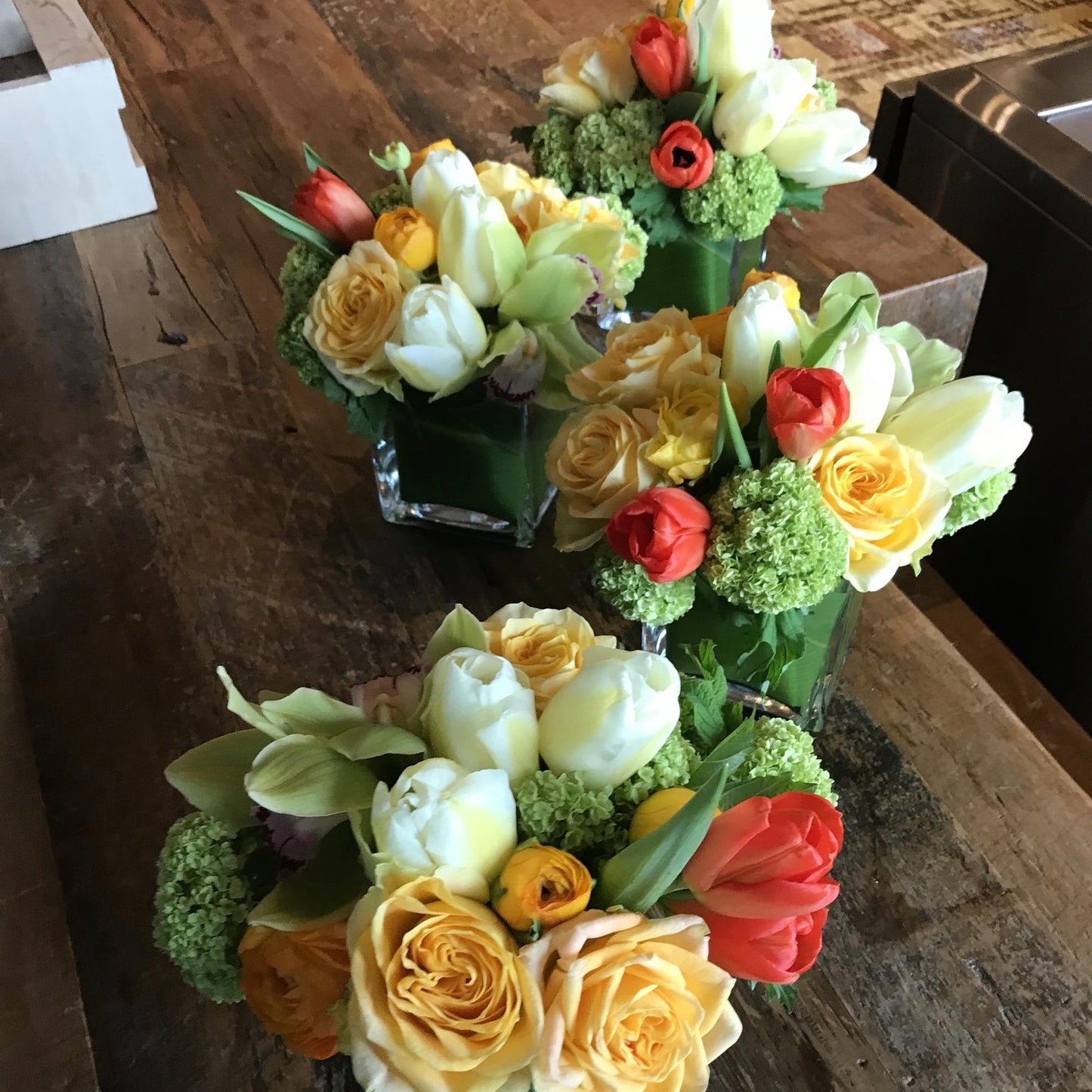 Simple placement of three different floral varieties in a triangle. Perfect for events, corporate events, conferences, parties, weddings, large-scale events, destination management gatherings.