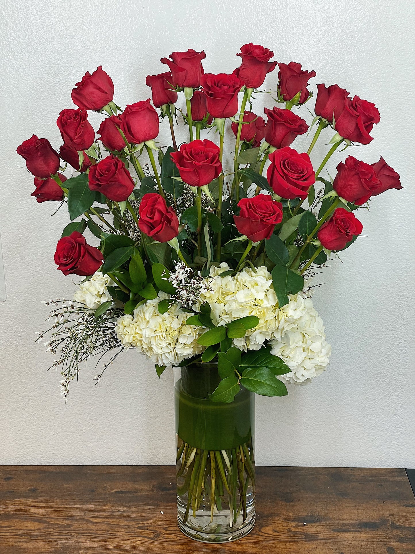 Long-stem Rose Arrangement