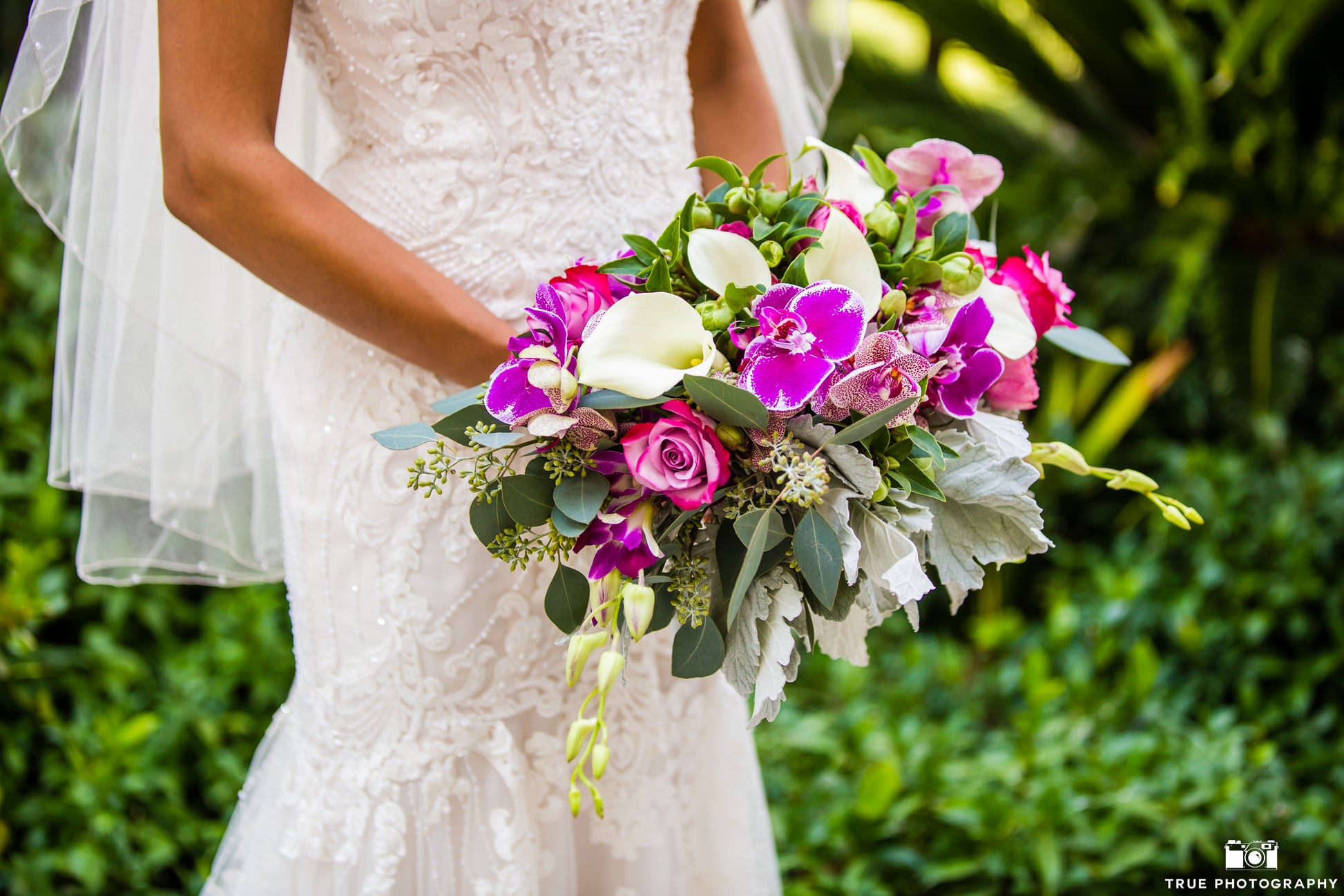 beautiful flowers for wedding bridal bouquet 